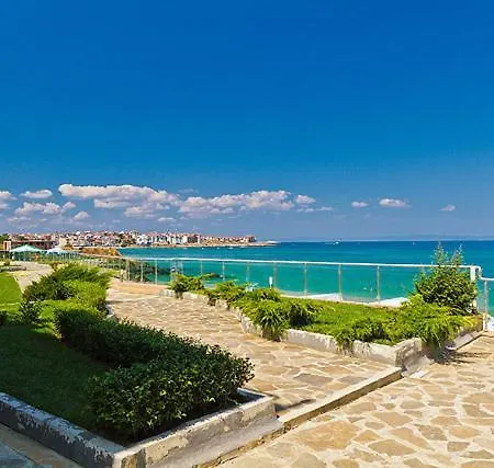 מלון Black Sea Paradise